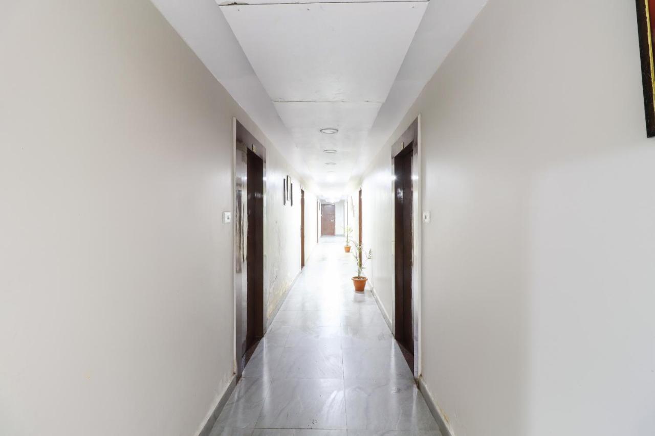Capital O 70631 Hotel Dwarka International Darbhanga Eksteriør bilde